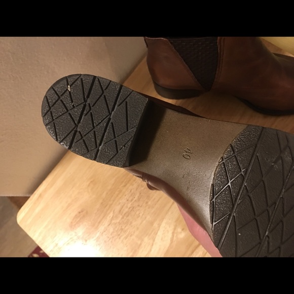 Marco Tozzi cognac Chelsea Boots - Picture 7 of 7